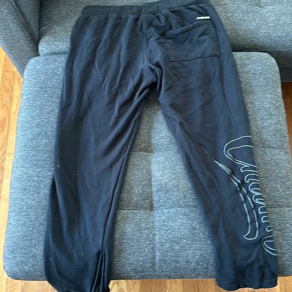 Lucky Charm Sweatpants - Picture 3 of 3